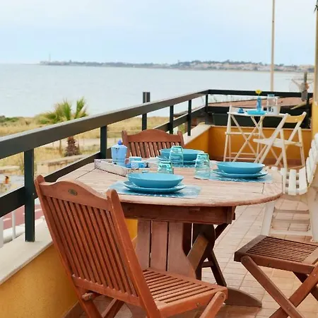 Izzhome Bella Vista Apartment *