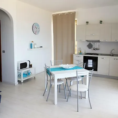 Izzhome Bella Vista *